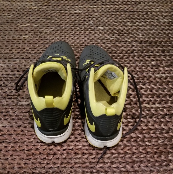 Men's Nike Free Train Shoes - Picture 2 of 4